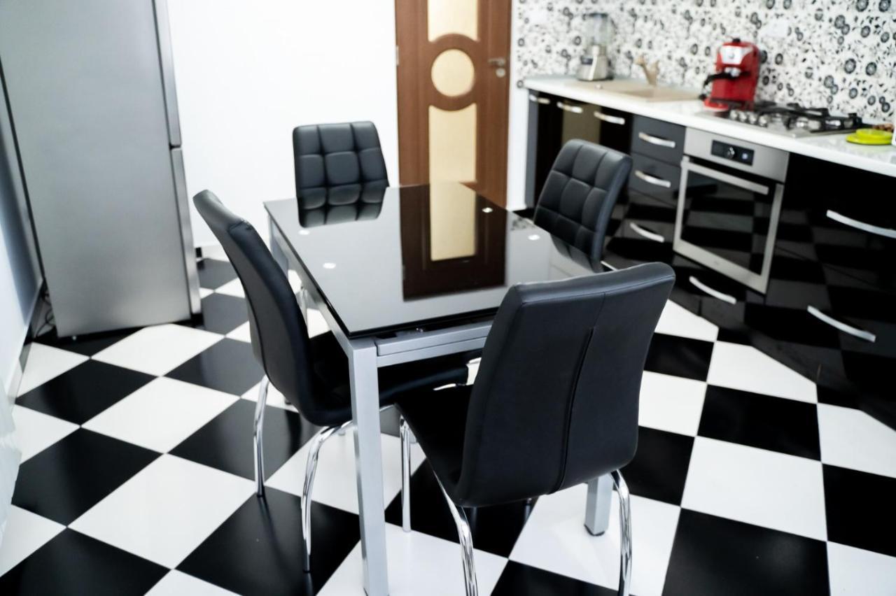 Apartament Apartament Luxury Gura Humorului Zewnętrze zdjęcie