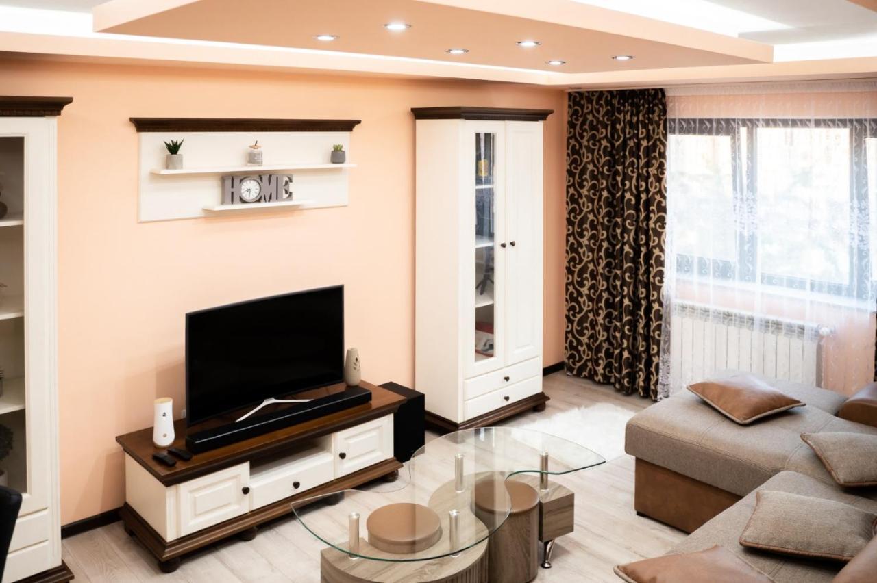 Apartament Apartament Luxury Gura Humorului Zewnętrze zdjęcie