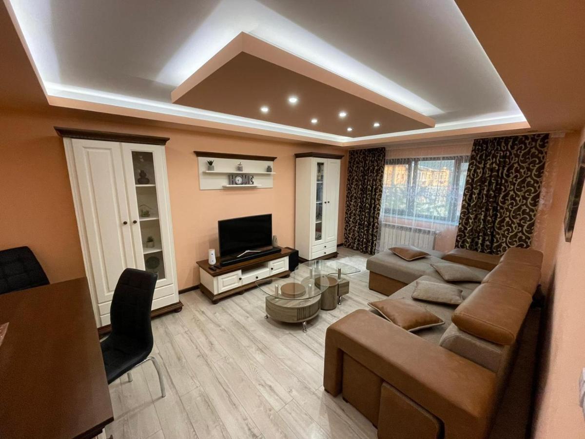 Apartament Apartament Luxury Gura Humorului Zewnętrze zdjęcie